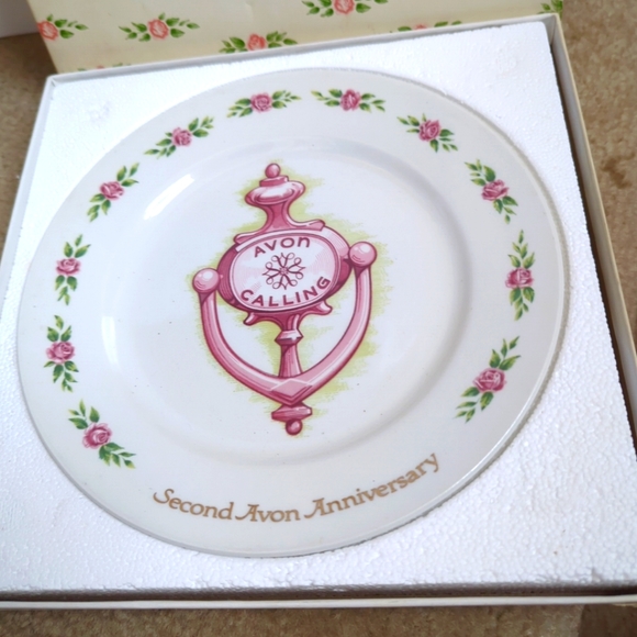 Avon Representative Second  Anniversary Plate The Avon Door Knocker w/Foam & Box - Picture 2 of 8